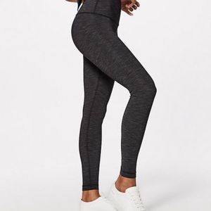 Dark charcoal lululemon wunder under leggings